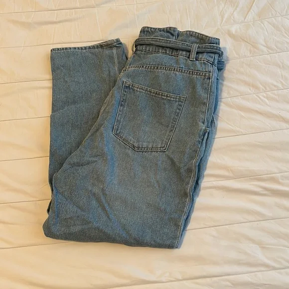 Jeans - Picture 3 of 4